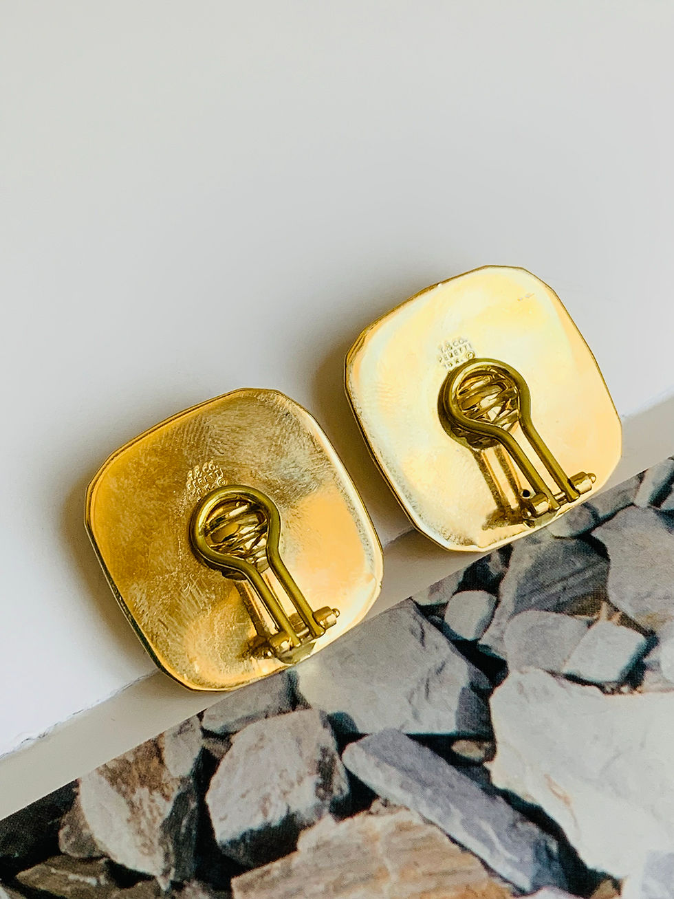 Thumbnail: ELSA PERETTI for T&Co. EARCLIPS