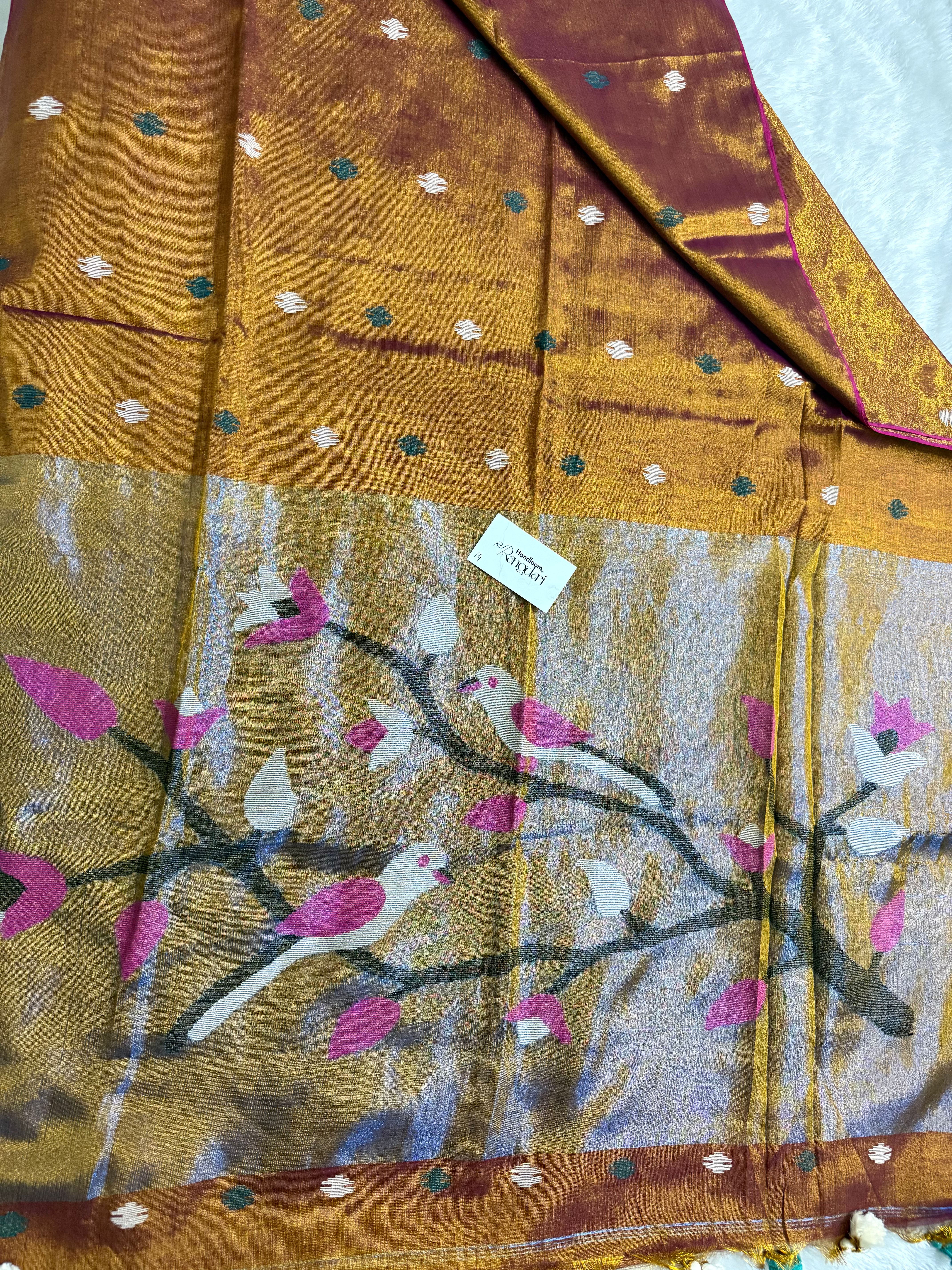 Contemporary Paithani | Gold
