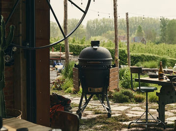 KAMADOGRILL The Bastard – Premium Keramikgrill für Grillprofis, jetzt kaufen bei gartenfeuer.ch