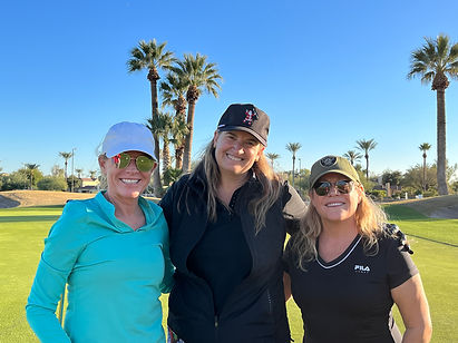 Women during round