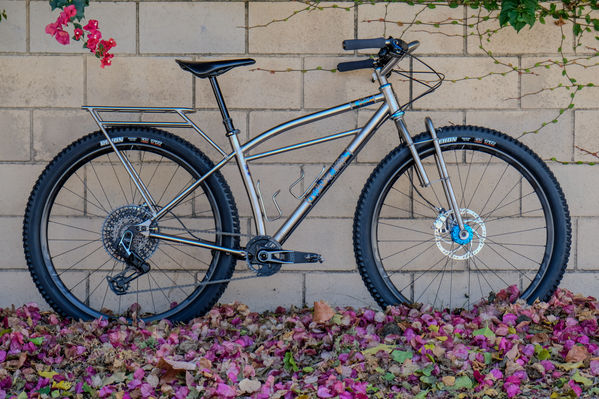 The DropOut Cyclery, bicycle shop in Torrance