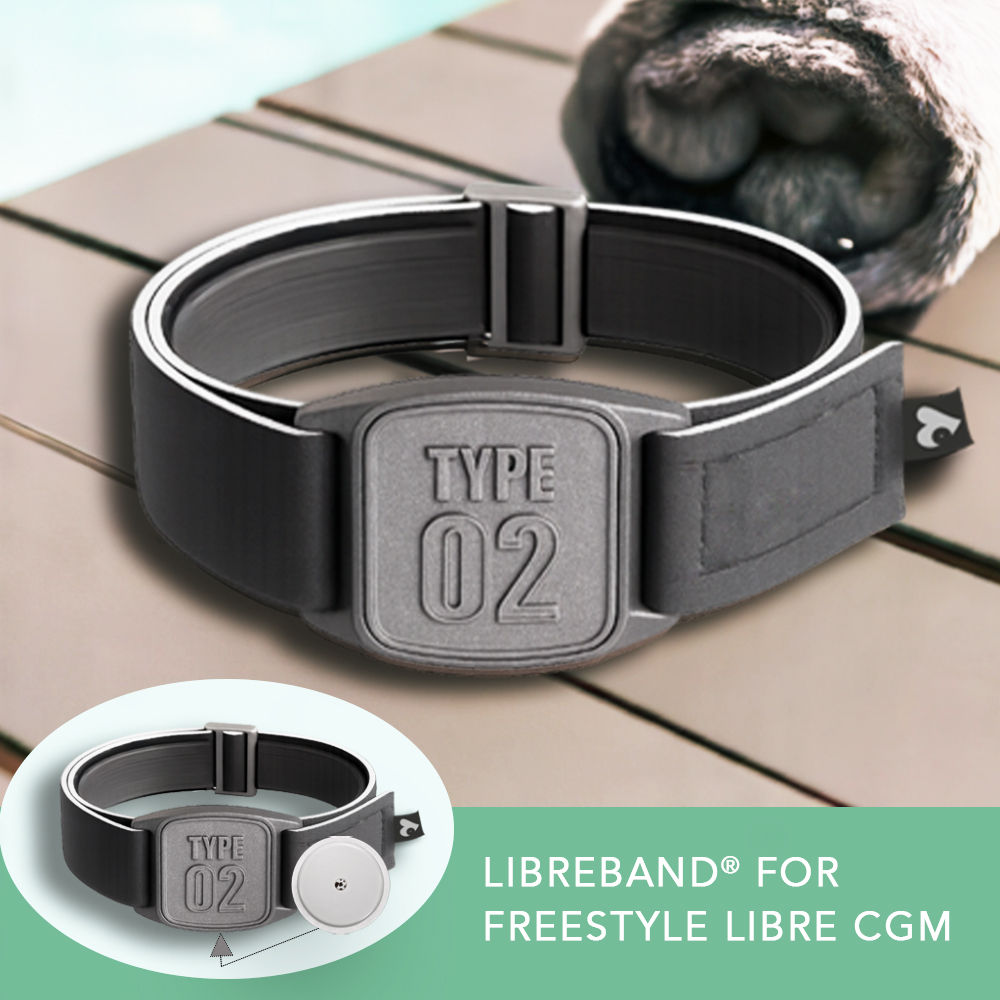 Libreband with pewter Type 02 cover and black neoprene strap shown in pool-side setting.