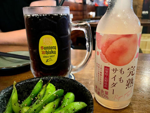 板橋居酒屋, 板橋美食, 板橋居酒屋推薦, 新埔美食, 江子翠美食, 捷運美食, 板橋人, 串燒, 燒烤, 板橋深夜美食, 板橋宵夜, 老味噌居酒屋, 老味噌, 新北市美食, banqiao food, banqiao restaurant, New Taipei City restaurant, New Taipei City food, jiangzicui MRT, Japanese barbecue, meat skewers, izakaya, 白醬海鮮烏龍麵, 椒鹽膝蓋君, 醬燒牛王橫隔膜, 鹽烤無骨牛小排, 櫻桃玫瑰鴨胸, 老味噌豚肉串, 鹽烤節瓜, 鹽烤大草蝦, 北海道鯖魚, 日式麻糬燒, 完熟白桃汽, Seafood Alfredo Udon, Grilled Boneless Short Ribs, Pepper Salt Chicken Knee, Teriyaki Beef Diaphragm, Cherry Duck Breast, Grilled Zucchinis, Grilled Giant Tiger Prawn, Hokkaido Mackerel, Japanese Grilled Mochi, White Peach Soda