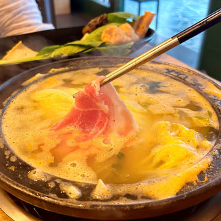 Best Taiwanese Hotpot, Best hotpot in taipei, best shabu shabu in Taipei, mala hotpot taipei, Taipei hotpot buffet, cheap hotpot Taipei, best hotpot buffet Taipei, all you can eat hotpot Taipei, solo hotpot Taipei, mania retro hot pot