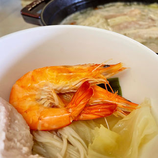 肉多多, 火鍋, 麻辣鍋, 小巨蛋美食, 南京復興美食, 小巨蛋火鍋, 南京復興火鍋, hotpot, 麻辣鍋, 養生鍋, 吃到飽, 火鍋吃到飽, 宵夜火鍋, 樂多多集團, 石頭火鍋, 爆炒系, mala hotpot, spicy hotpot, supper, midnight snack, taipei hot pot, taipei restaurant, taipei food, 海鮮, 牛肉, 火鍋肉, seafood, beef, shrimp, clam, squid, basa fish, 巴沙魚, 蝦, 剝蝦, 小花枝, 巴沙魚, 牡蠣, oyster, 刀削麵, 拉麵, 王子麵, 冬粉, 蔬食自助吧, 霜淇淋, 北海道牛奶霜淇淋, 青蘋果霜淇淋, 龍王麻辣, 爆炒蒜白雞湯, Taipei Arena, Nanjing fushing, 32盎司超大肉盤, 24盎司, 40盎司, 火鍋推薦, 外帶推薦, 火鍋外帶, 肉多多火鍋, 宵夜火鍋, 蔬活元氣湯, 折扣, 優惠, 抽獎, 加1元多1件, 49折, giveaway, 古亭火鍋, 古亭美食