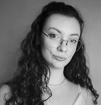 An image of the reviewer, Viktoria who also goes by the nickname Bunny.