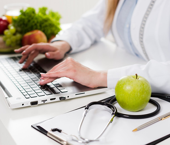diet-concept-with-female-scientist-healthy-food-scaled.jpg