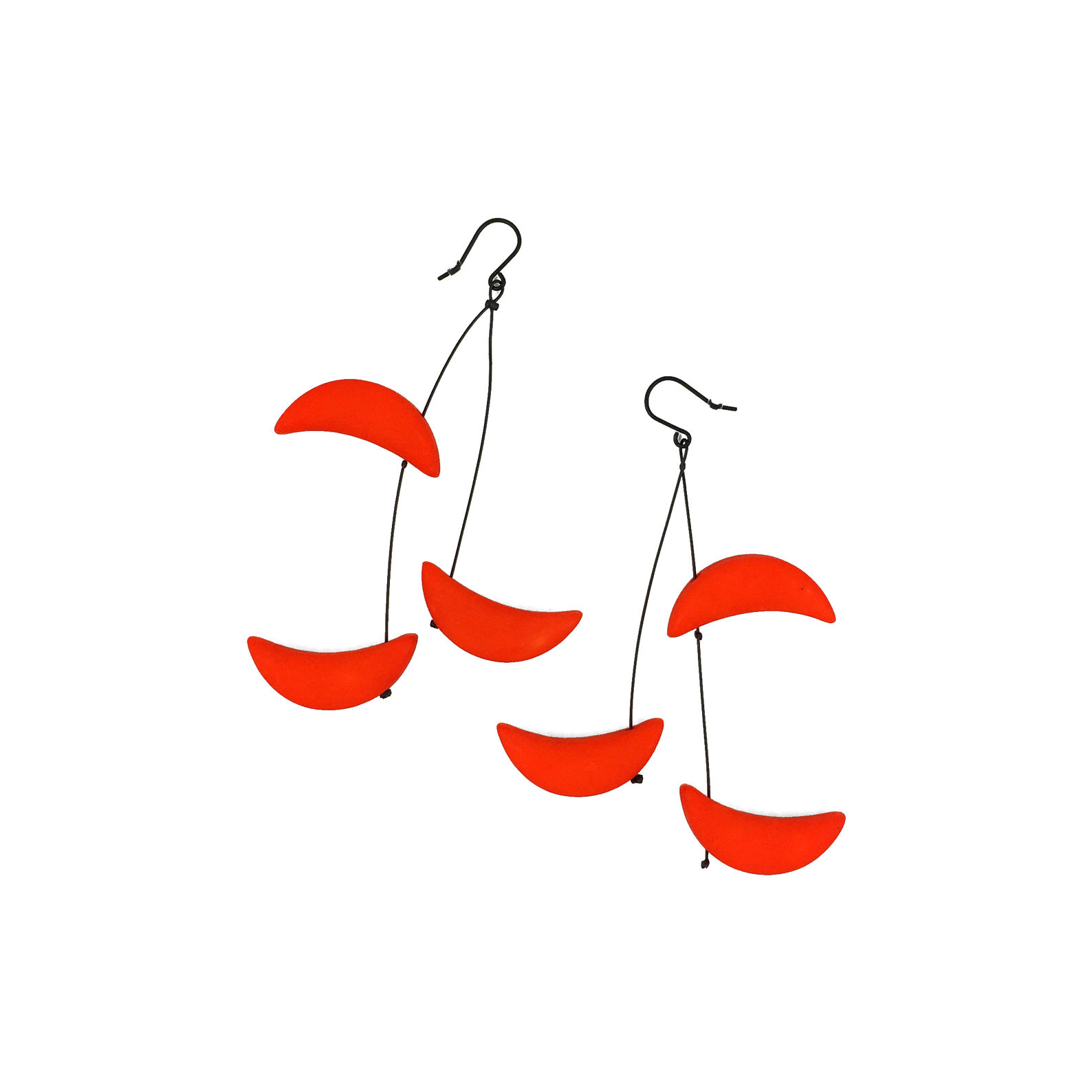 SCENERY LABEL Drop Earrings Red Moon