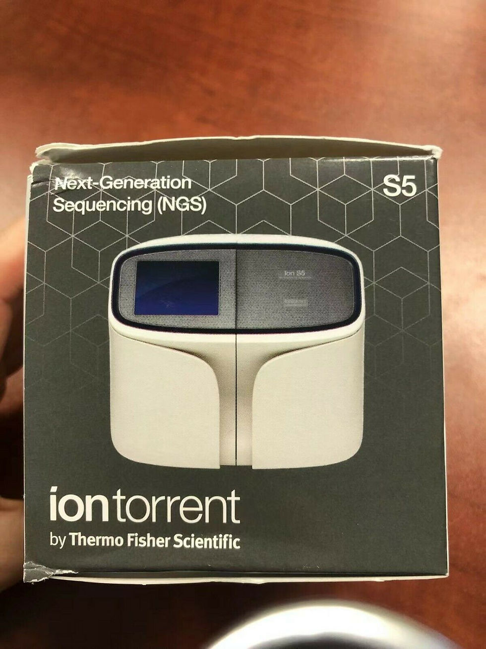 New Thermo Fisher Ion Torrent™ Ion 530™ Chip Kit-4 Reactions A27763 with 4chips