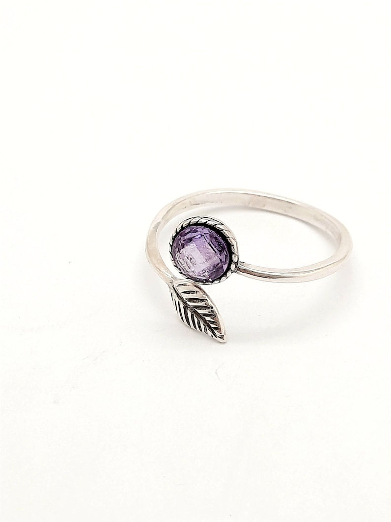 Thumbnail: 925 Sterling Silver, Leaf adjustable open Amethyst stone ring
