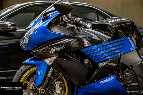 ななこページ Kawasaki Ninja ZX-14 2010/2010 | Prestige Motorsport