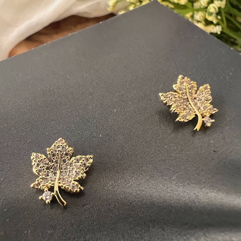 Thumbnail: Stone Studded Maple Leaves