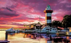 hilton-head-harbour-town-lighthouse-christopher-arndt.jpg