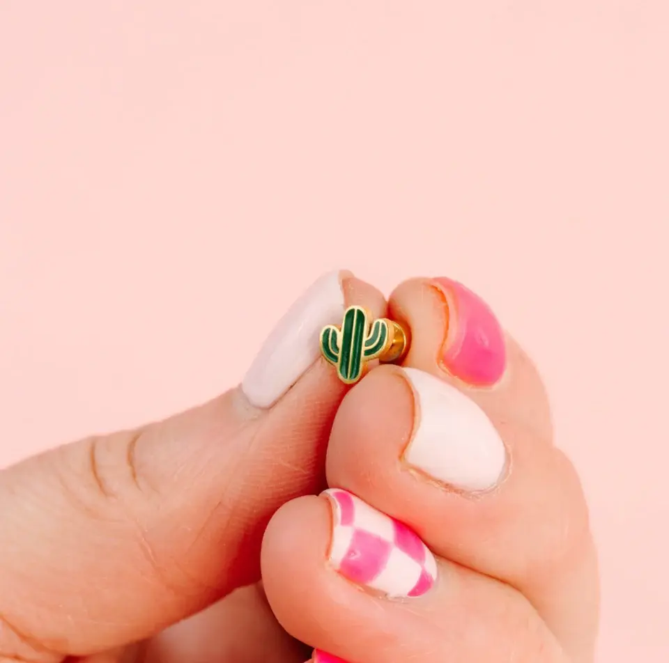 Screw Back earrings