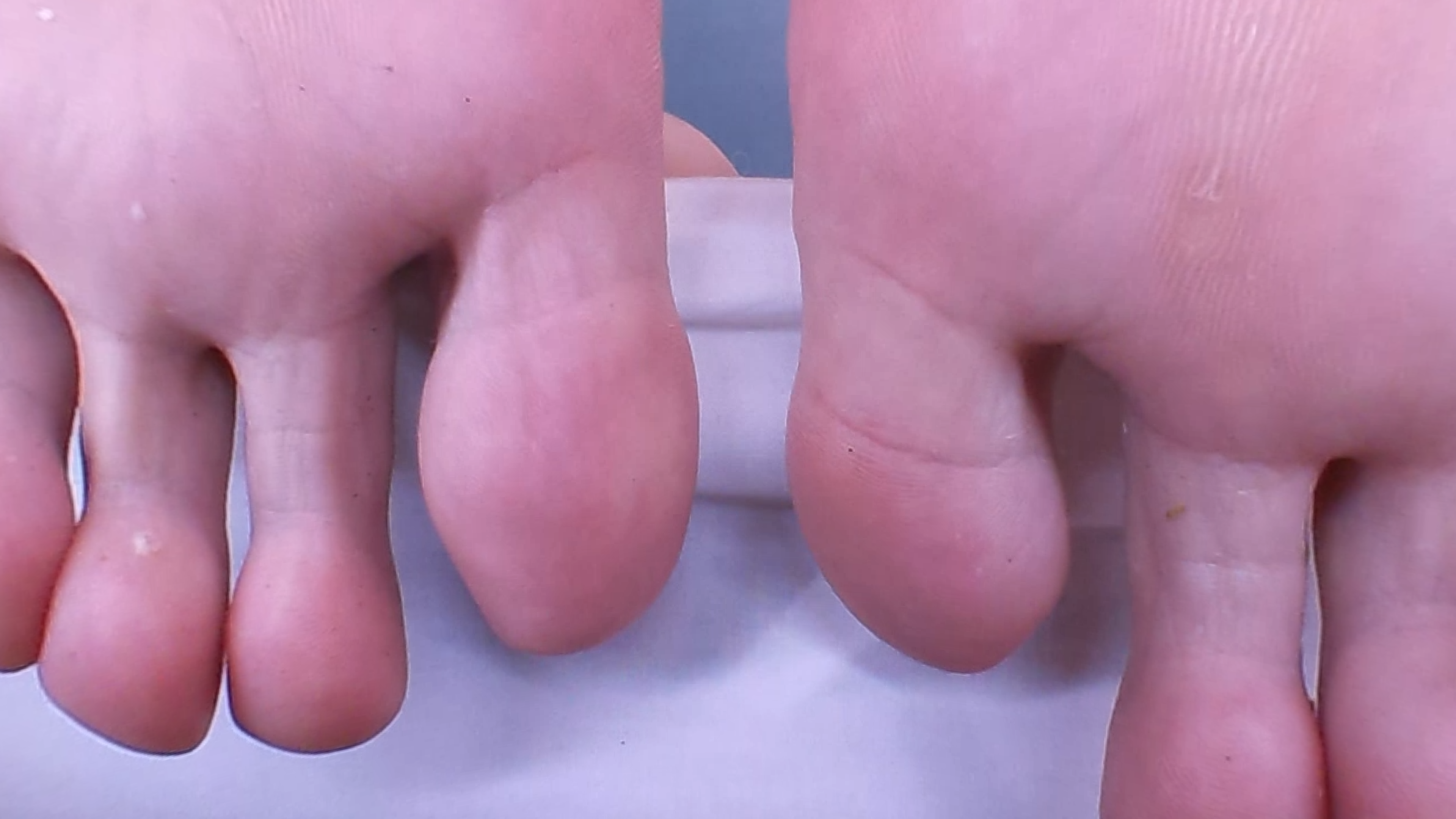 Hinata's bed feet (Tiny3DX 13)