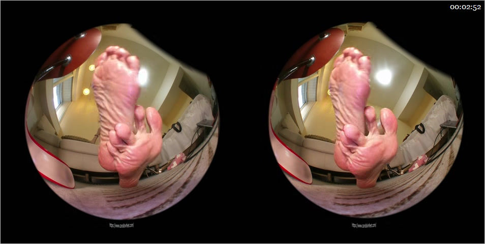 サムネイル： Miao's red heels and barefoot (Tiny3DX 06)