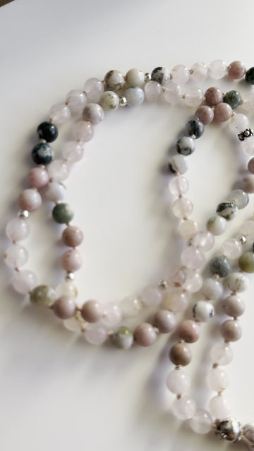 Thumbnail: Inner peace+love Mala
