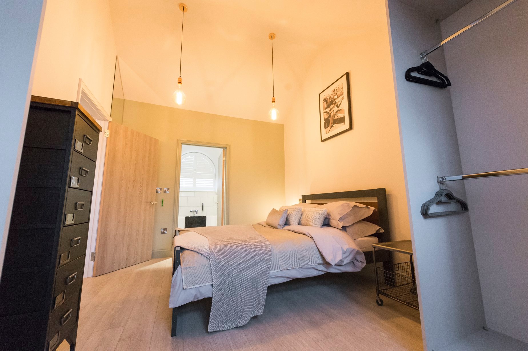 Book 2 Bed Norwich City Centre Duplex Apartment Nadler House