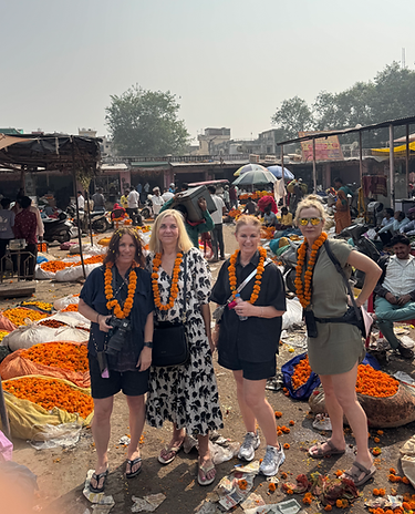 women only tour of jaipur flower market