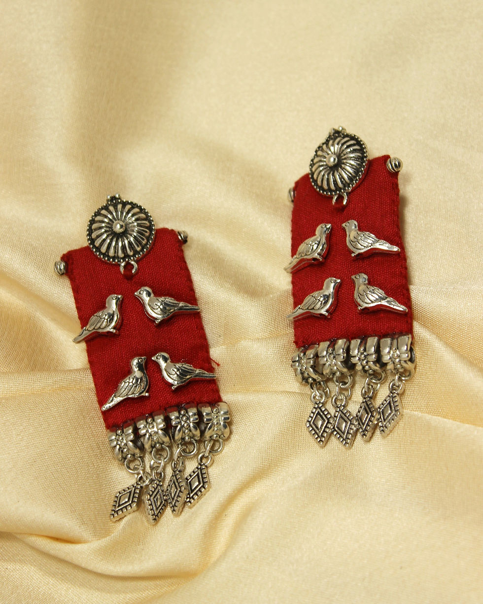 Thumbnail: Bird Long Earrings - Silver