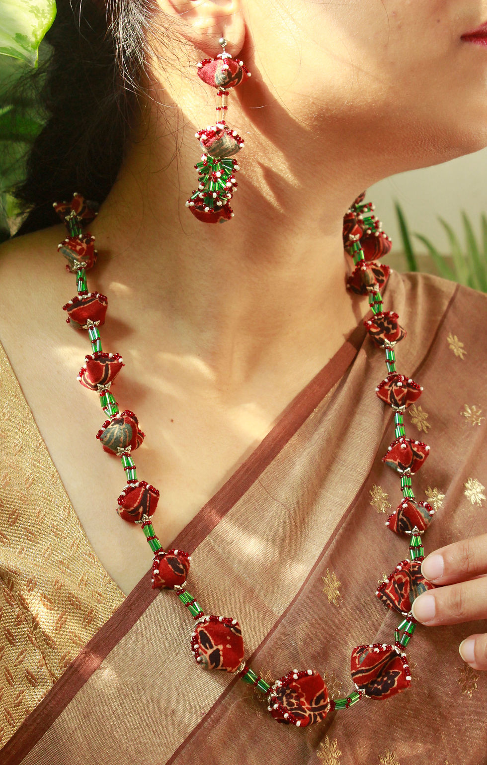 Thumbnail: Uttara Set