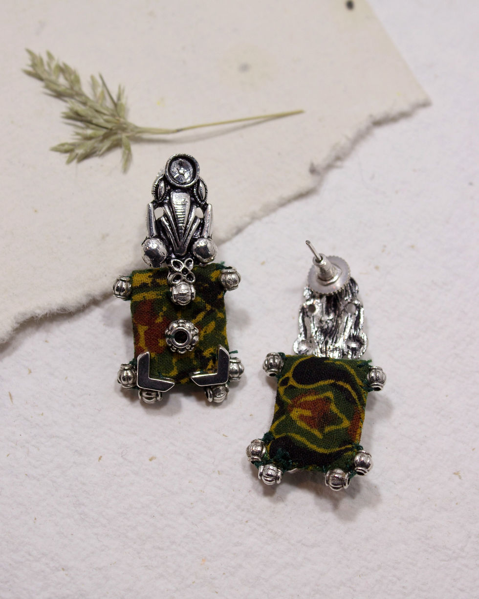 Thumbnail: Small Rectangle Earrings - Silver