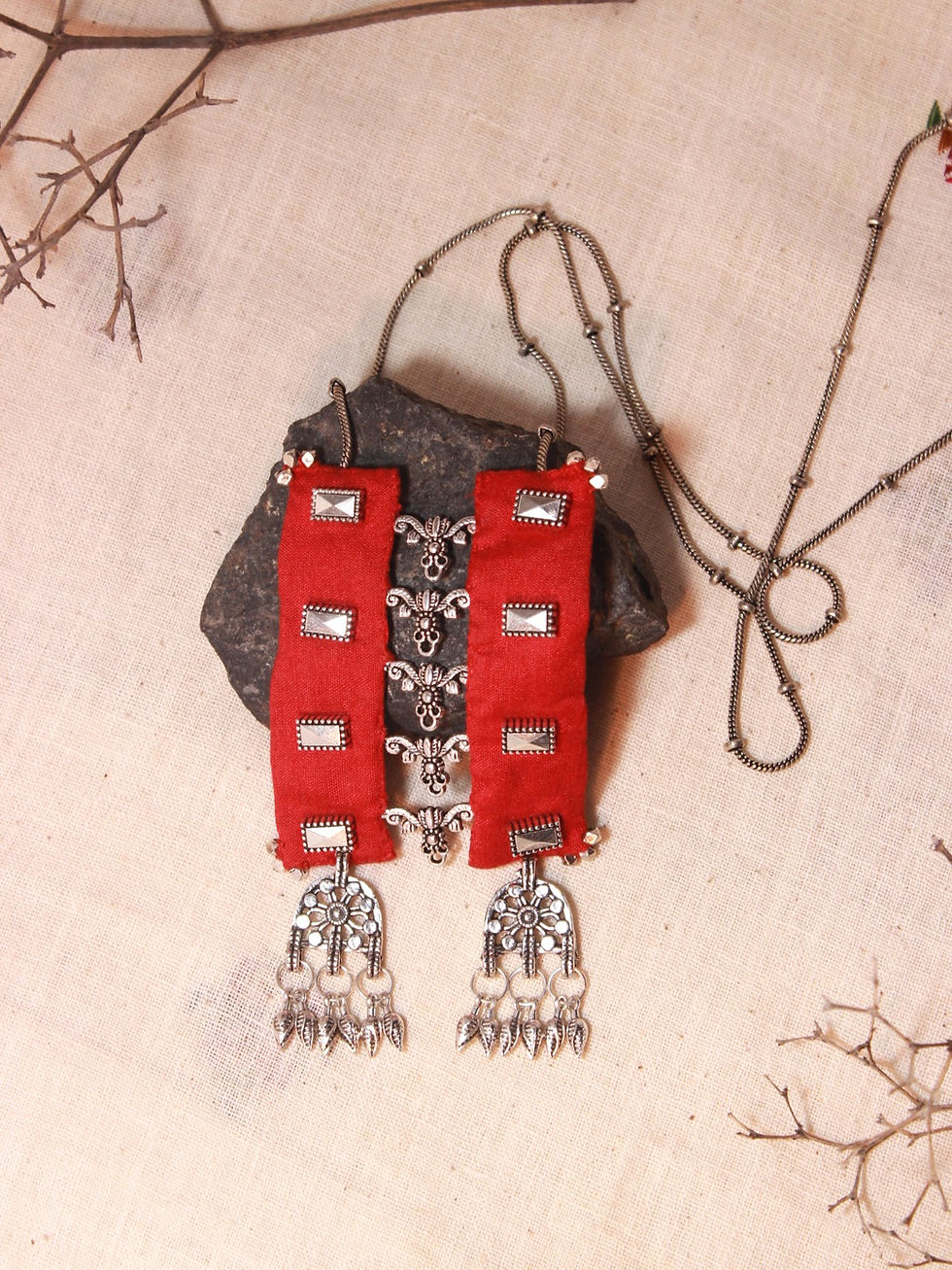 Thumbnail: Two pillars necklace - Silver