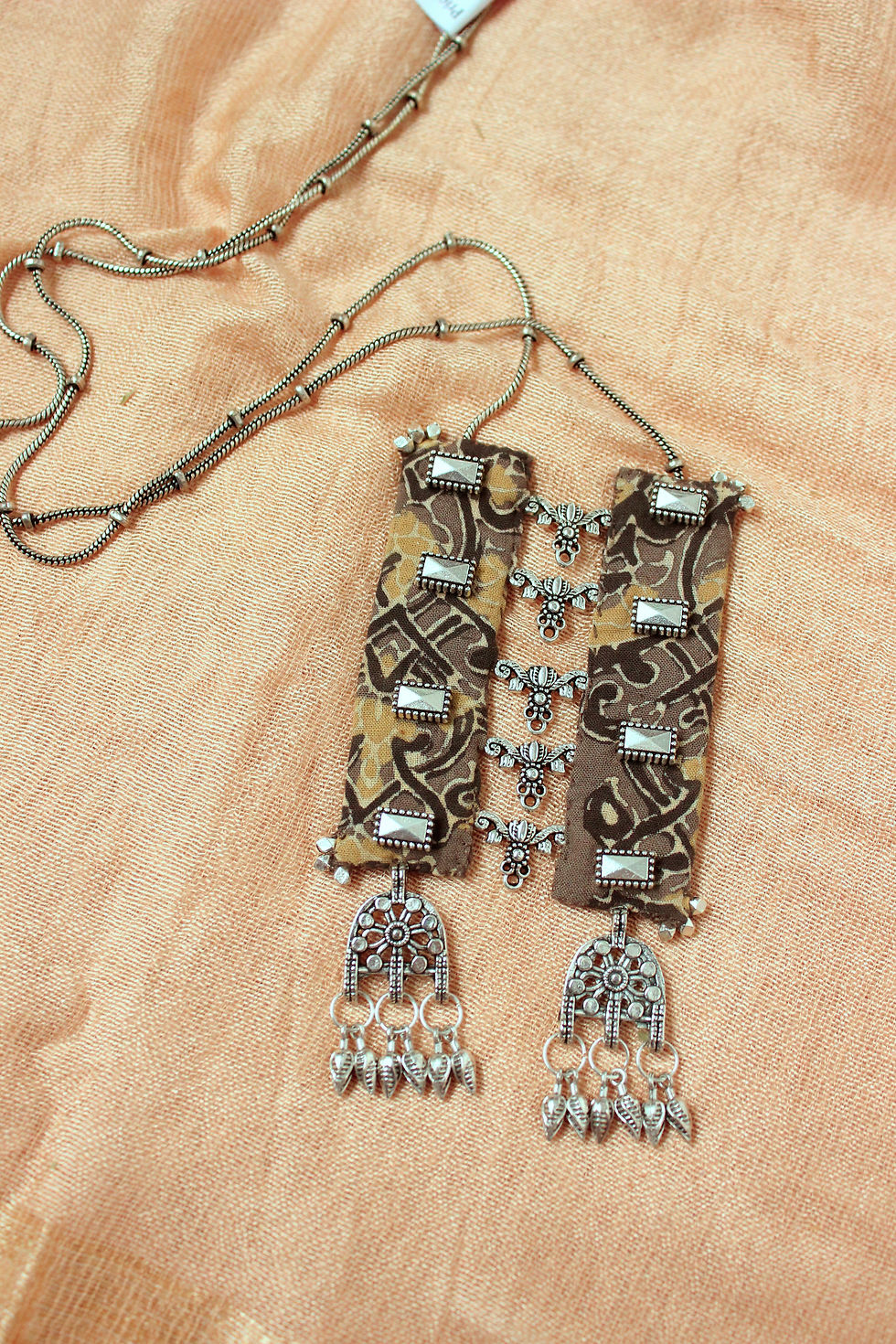 Thumbnail: Two pillars necklace - Silver
