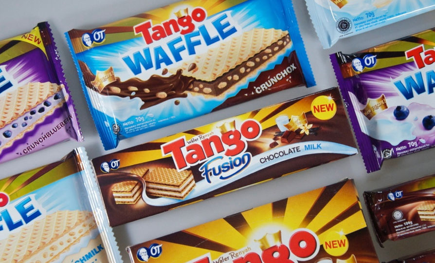 Attractive packaging design Tango Wafer Chocolate, Tango Fusion, and Tango Wafer Fusion. Colorful, gold chocolate single pack food packaging.
