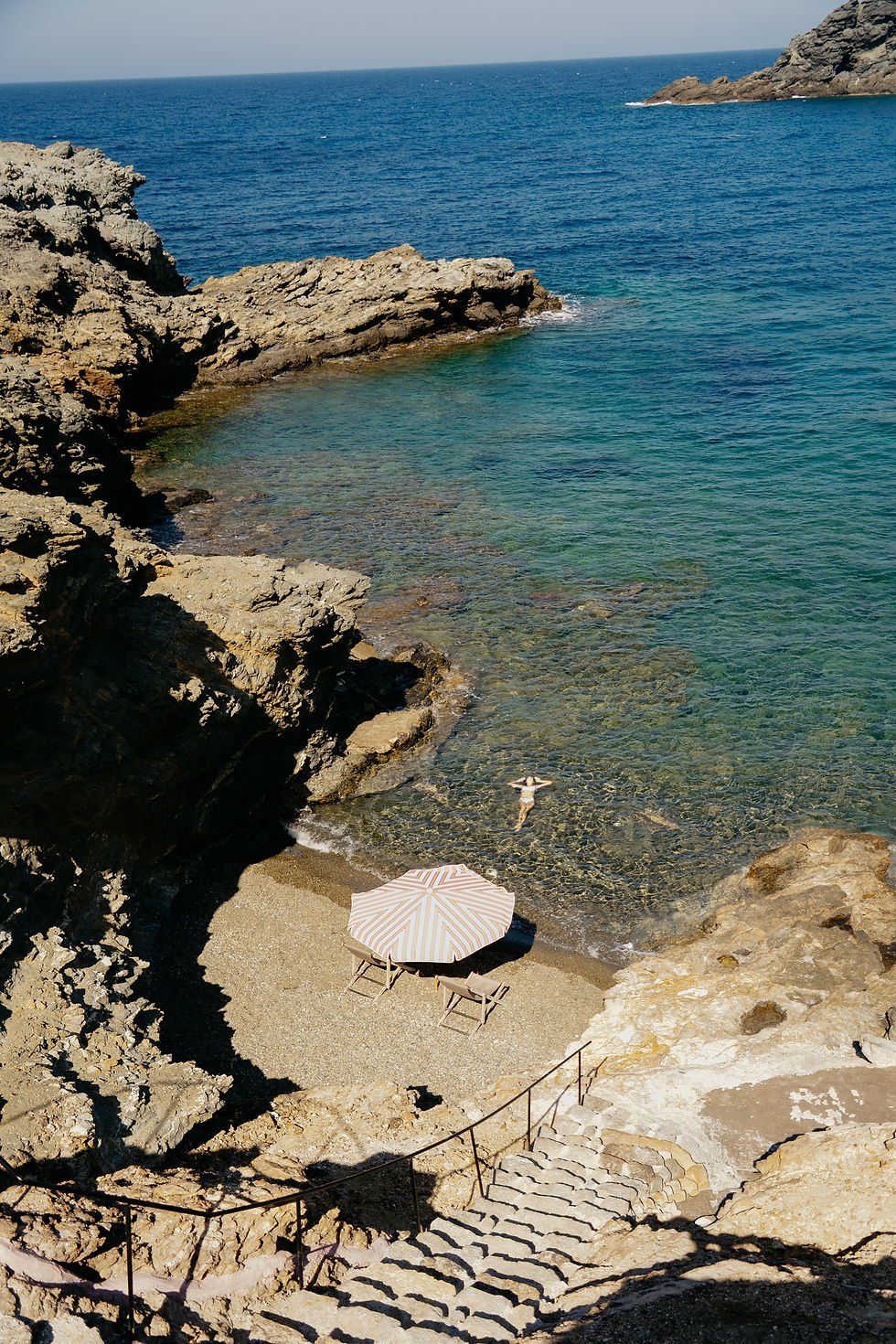 A7402129 copy.jpg