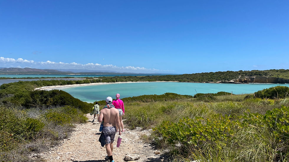 Walking from lighthouse to Playa Sucia
