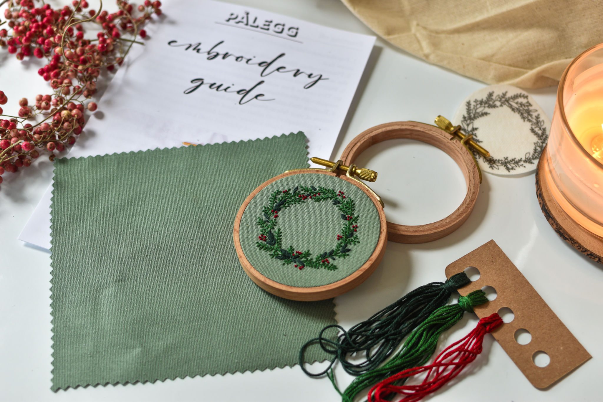 Wreath christmas decoration embroidery kit