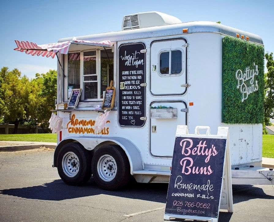 BETTY'S BUNS