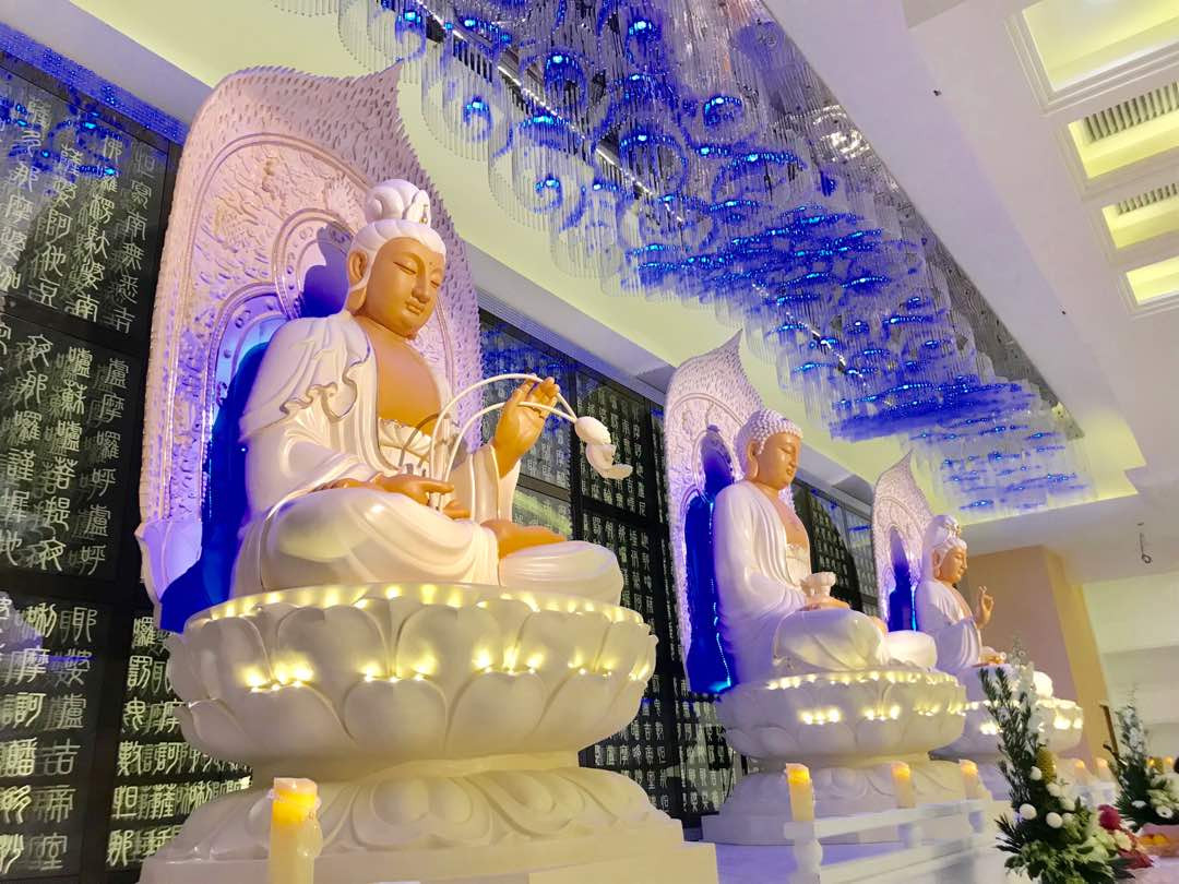 Nirvana Memorial Center Kl