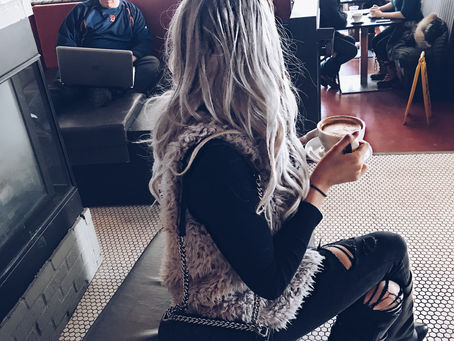 MEET ME AT THE COFFEE SHOP- SPILLING SOME TEA ON HOW I FEEL ABOUT "F*CK BOYS... (SHOULD BE COFF