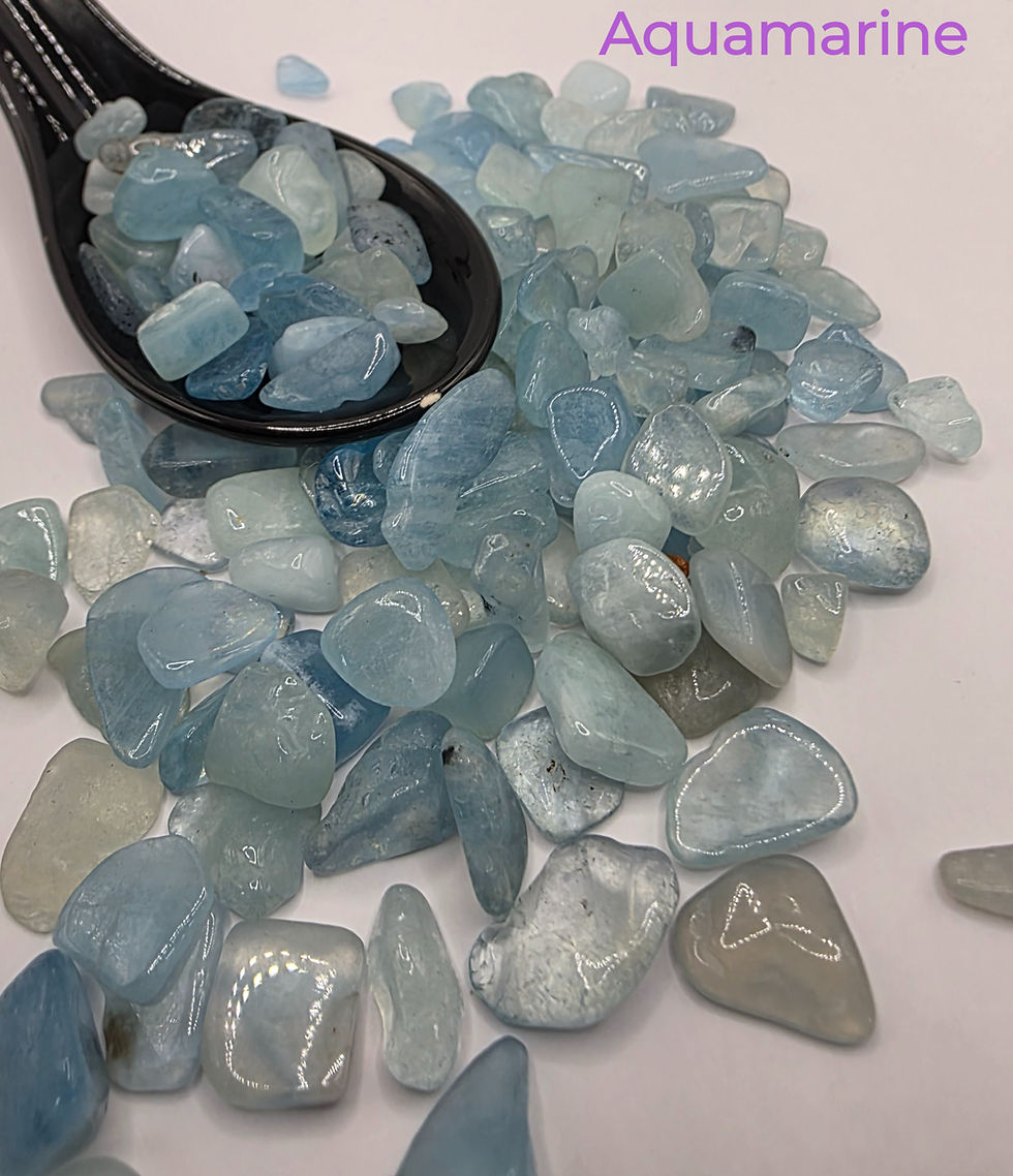 Thumbnail: Scoop of Crystal Chips 