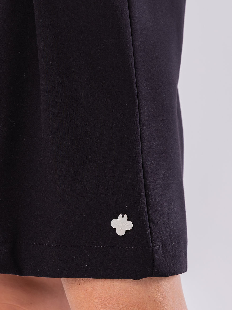 Miniatura: Vestido Evasê Preto com Pregas Ladylike