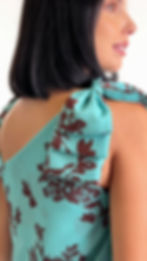 Miniatura: blusa sem mangas regata balonê estampa floral tiffany e marrom um ombro só laço grande