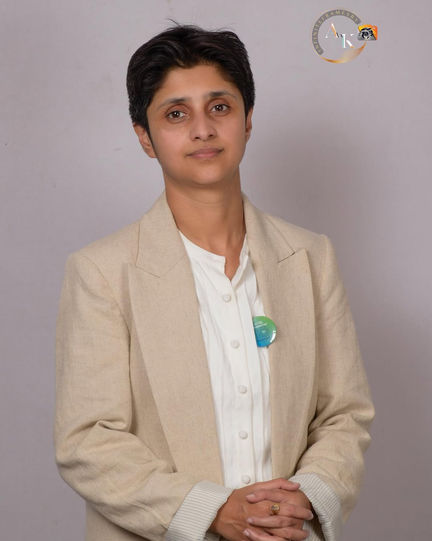 #corporateshoot #freelancerphotographer In collaboration- @page3artist_institute (6)