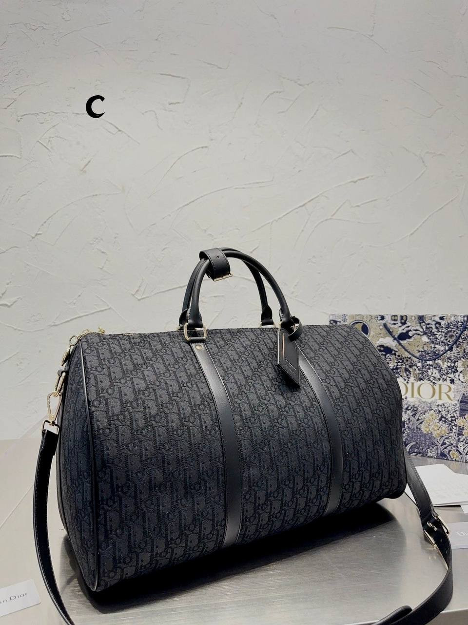 Thumbnail: Dior