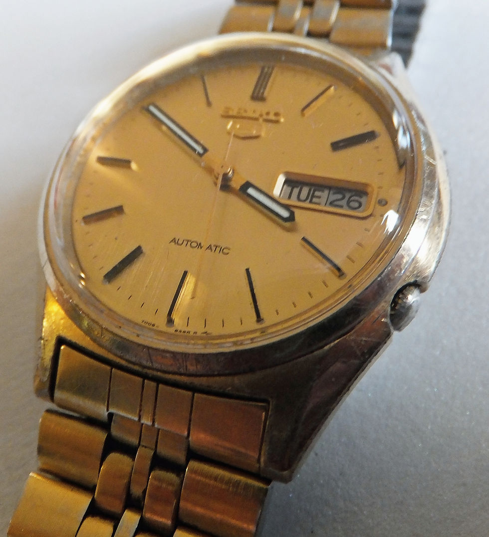 Thumbnail: 1995 Seiko 7009-8880 Gentleman's 36mm Soft Gold Dial Automatic Winding Watch