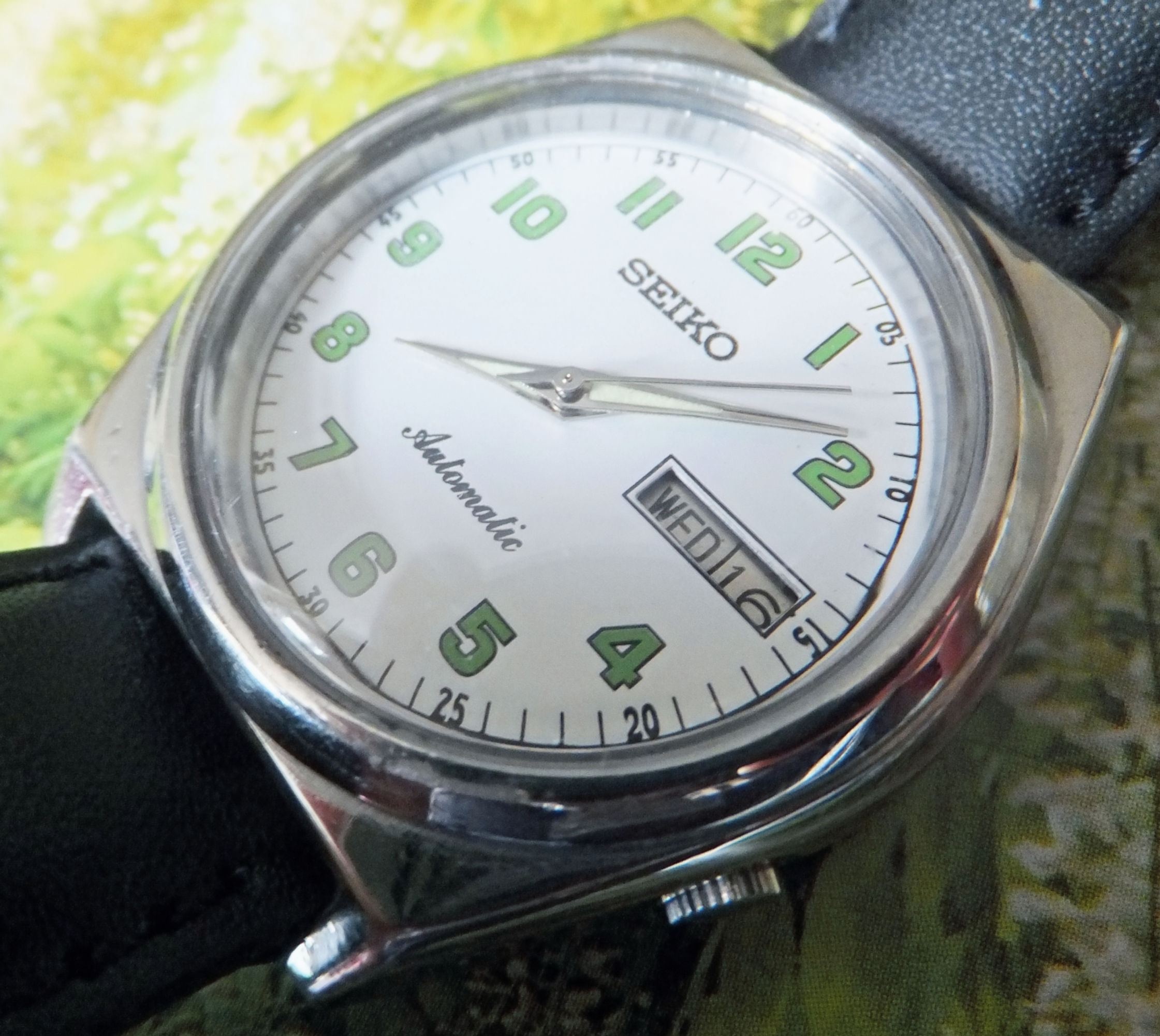 Seiko Vintage Dial 50's Style 36mm Automatic Winding Watch