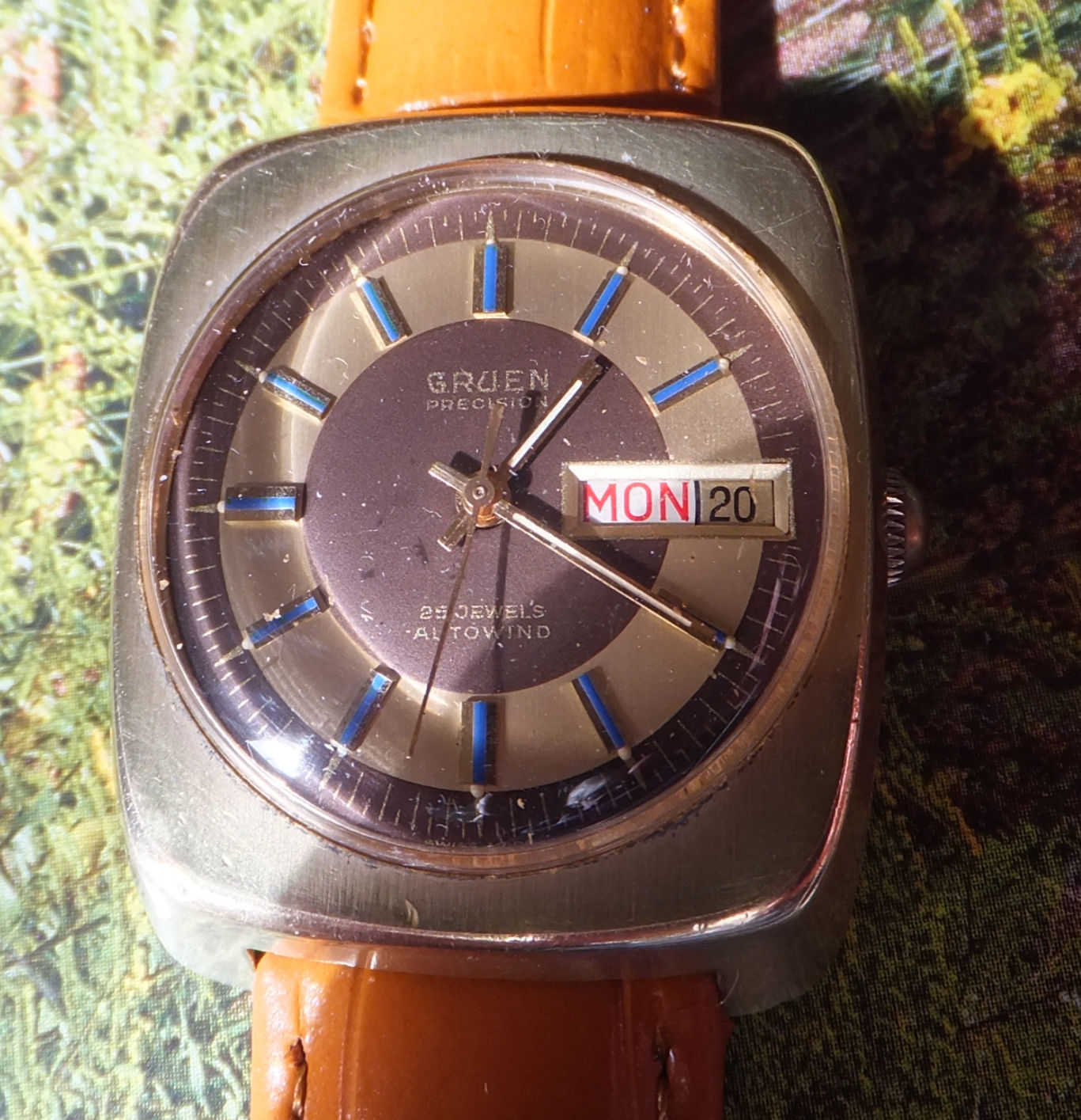 Gruen Precision "Autowind" 23 Jewel Watch