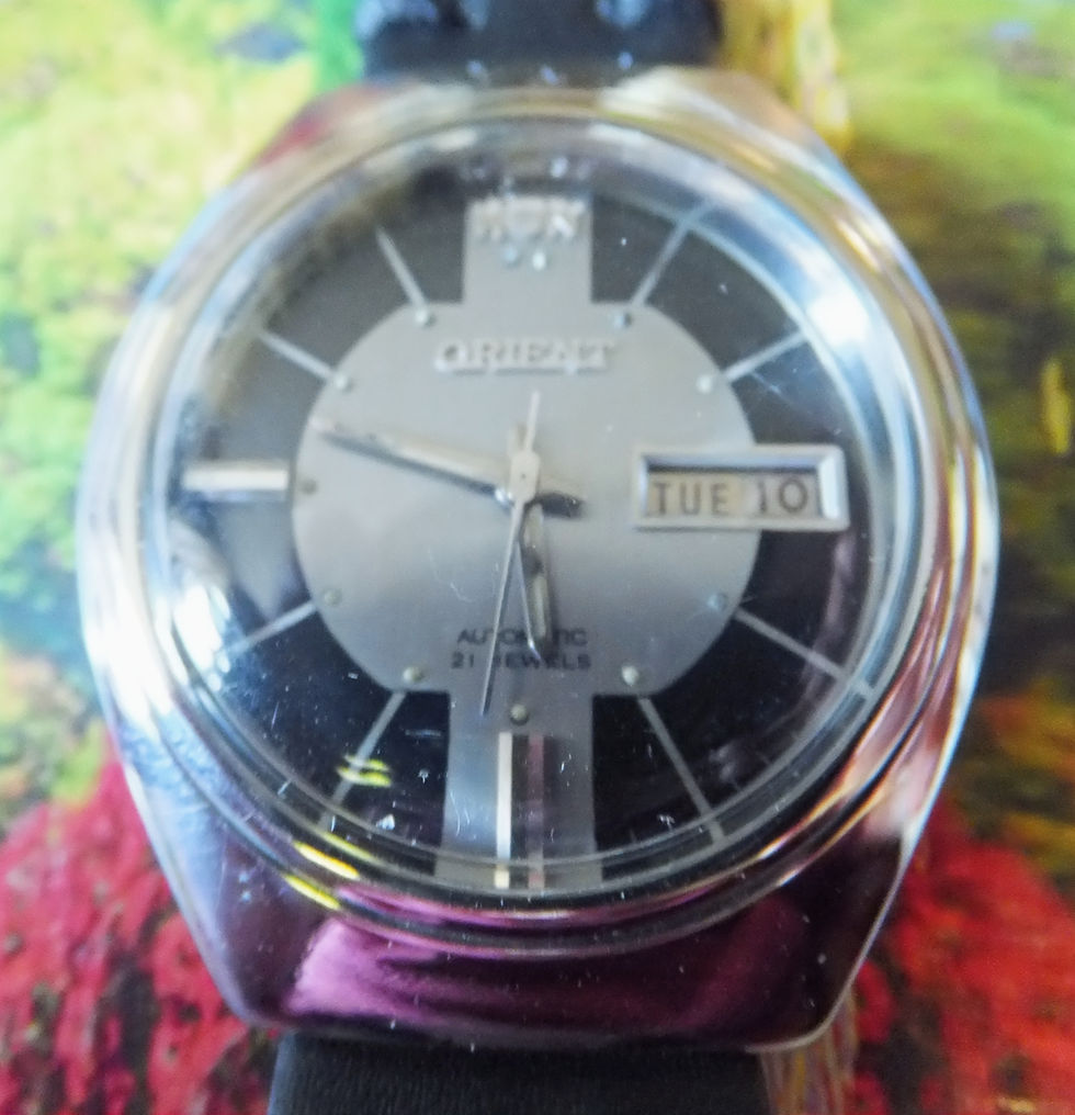 Thumbnail: Black & Gunmetal Dial 1970's Orient Automatic Japanese Made Watch