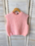 pull rose poudré doux et léger sans manches