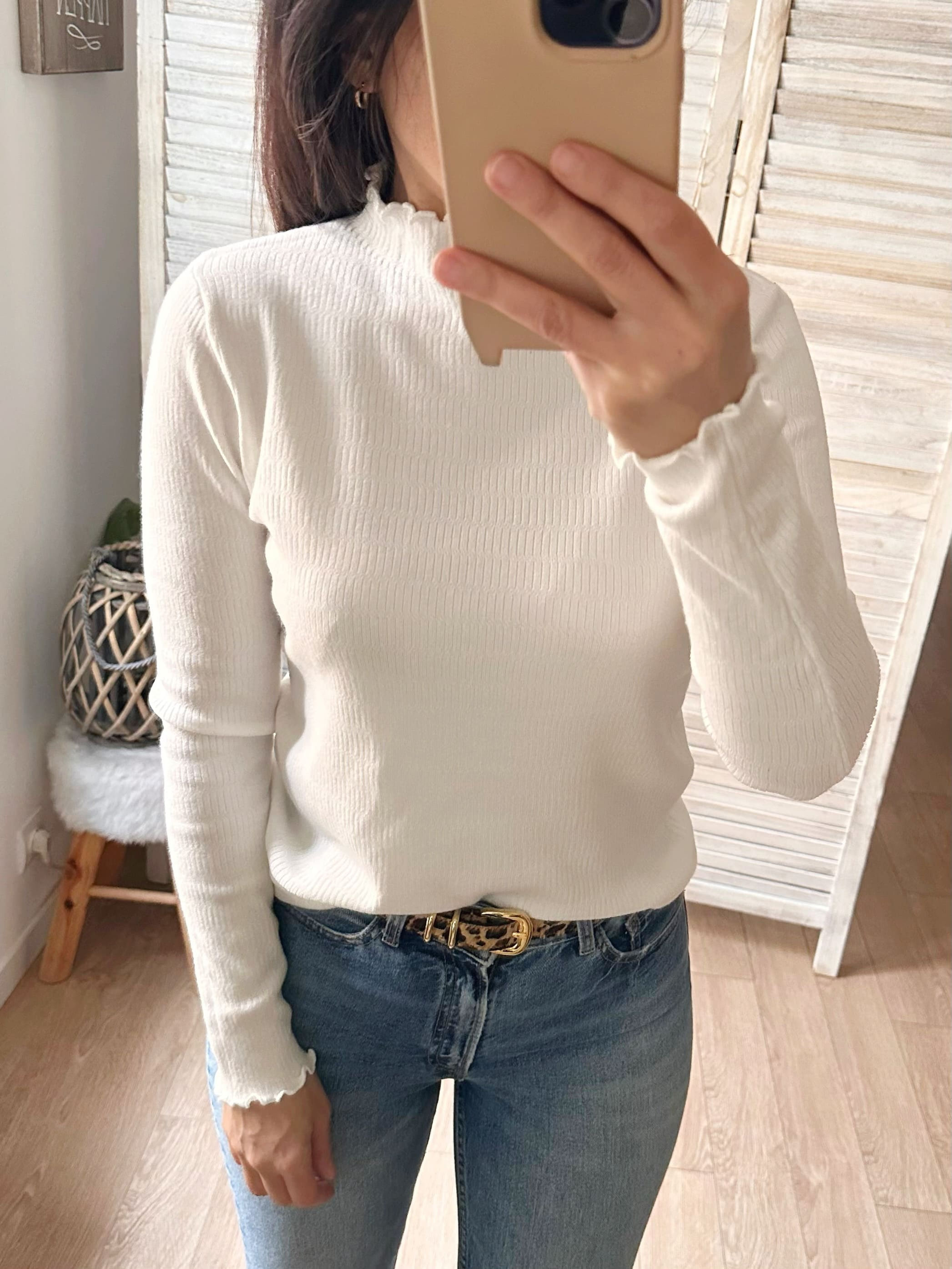 Pull fin blanc femme col montant élégant