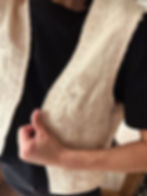 Gilet sans manches ecru femme à perles brodées en coton