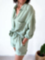 Short en lin vert femme