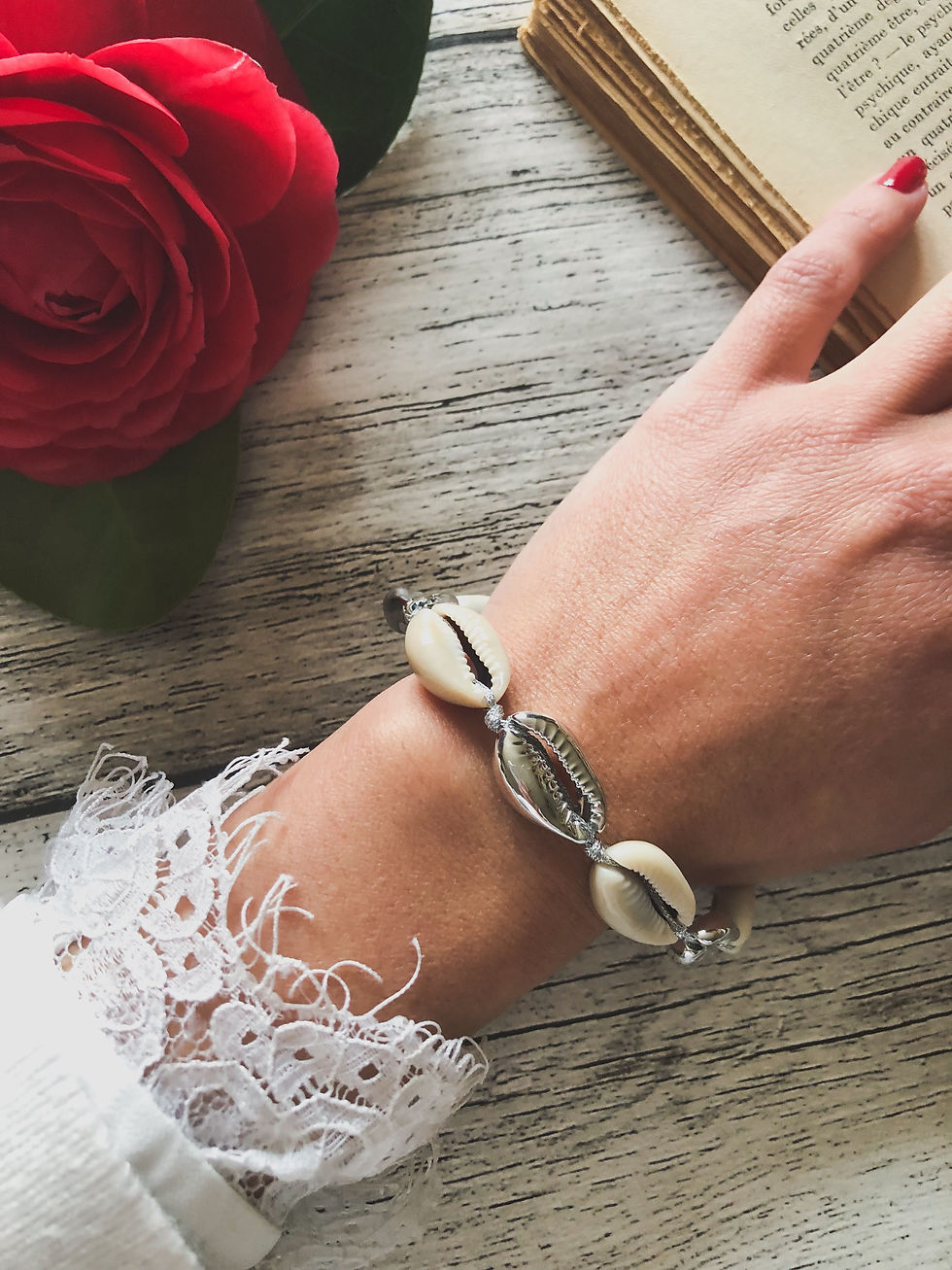 Bracelet avec coquillages