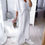 Thumbnail: Robe longue satinée blanche
